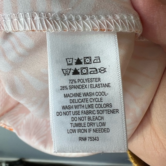 Tommy Bahama Golf orange white full zip long sleeve stretch athletic top sz L - Picture 5 of 6